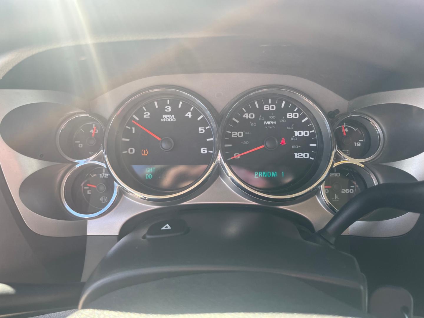 2011 WHITE CHEVROLET SILVERADO WORK TRUCK Work Truck Long Box 2WD (1GC0CVCG6BF) with an 6.0L V8 OHV 16V FFV engine, 6-Speed Automatic transmission, located at 8101 E. Skelly Dr., Tulsa, OK, 74129, (918) 592-3593, 36.121891, -95.888802 - Photo#6